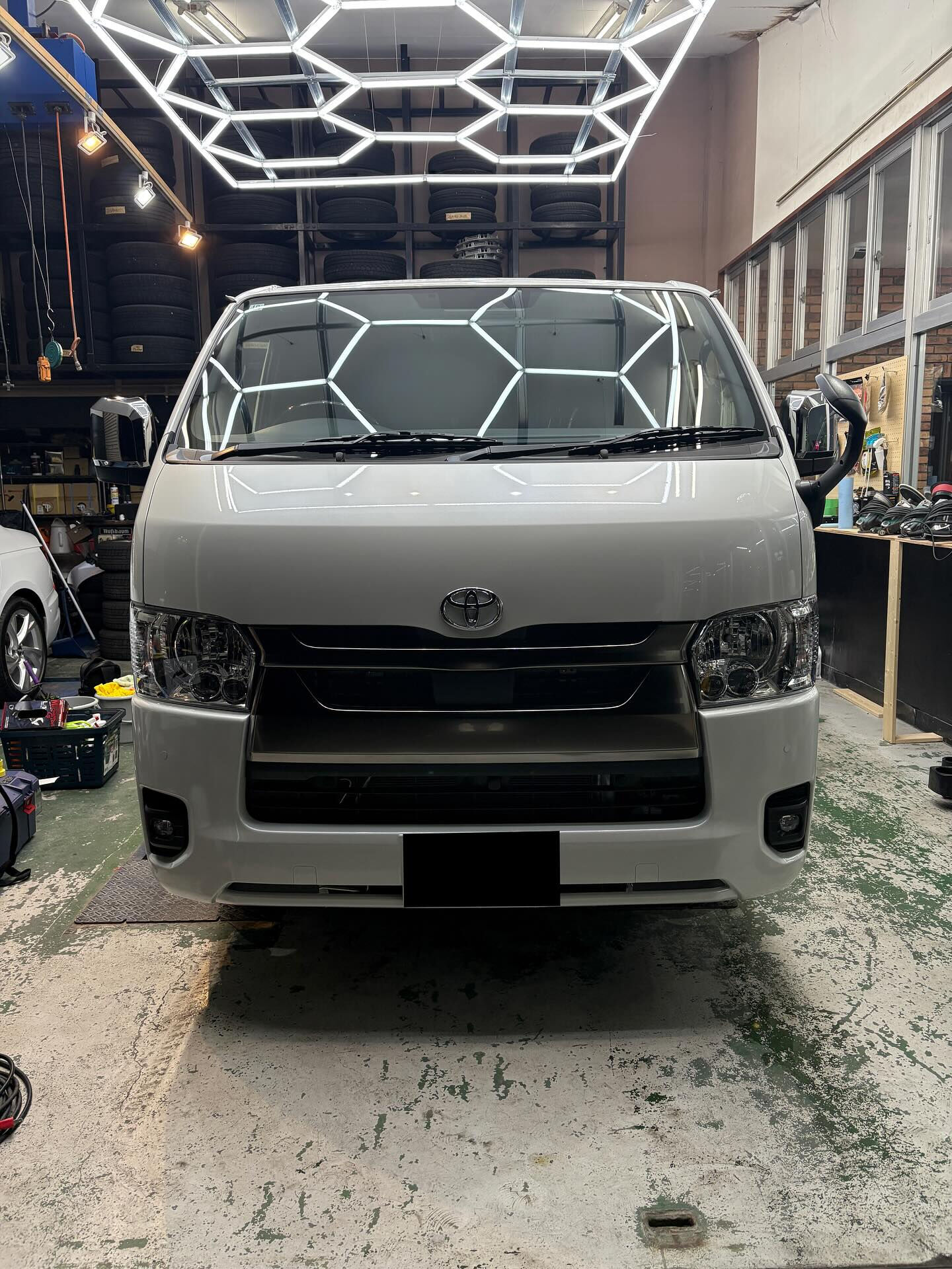 トヨタ ハイエース
