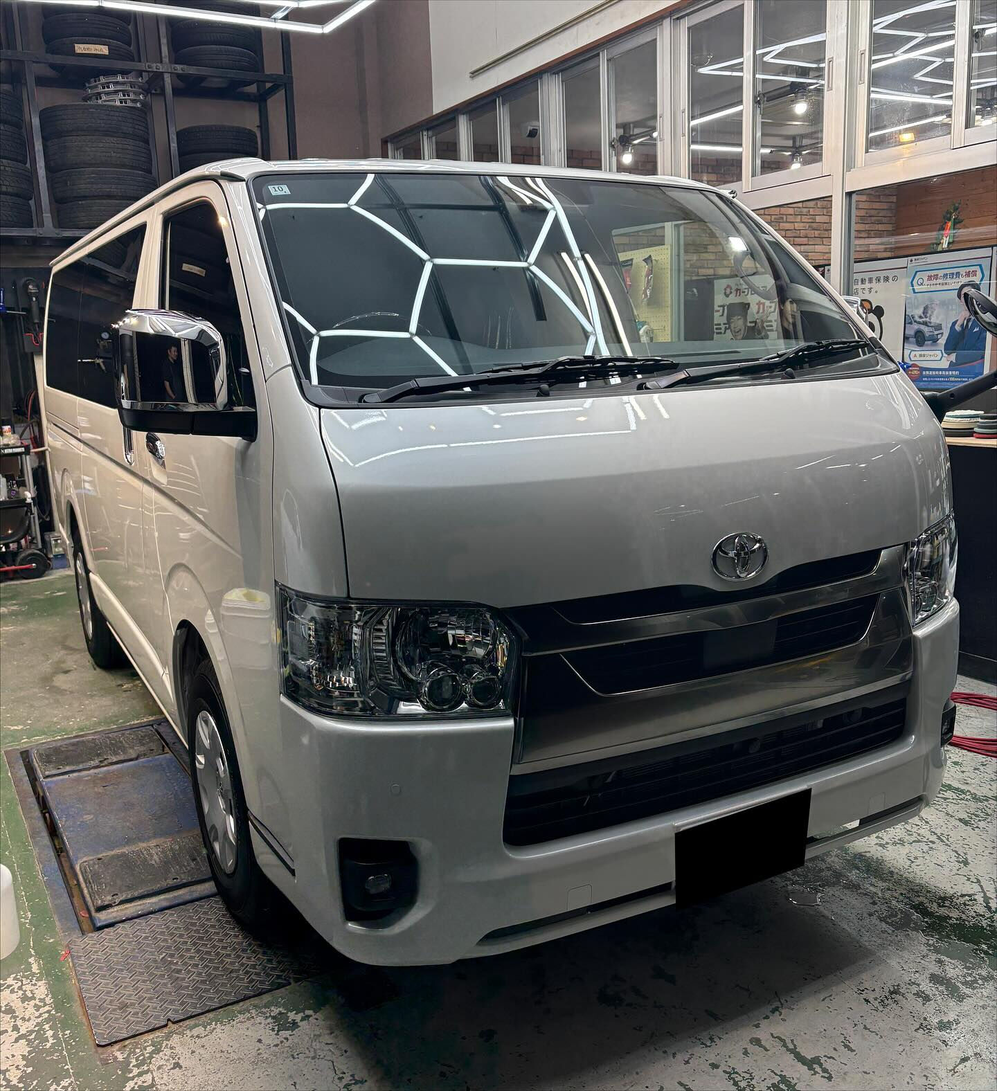 トヨタ ハイエース