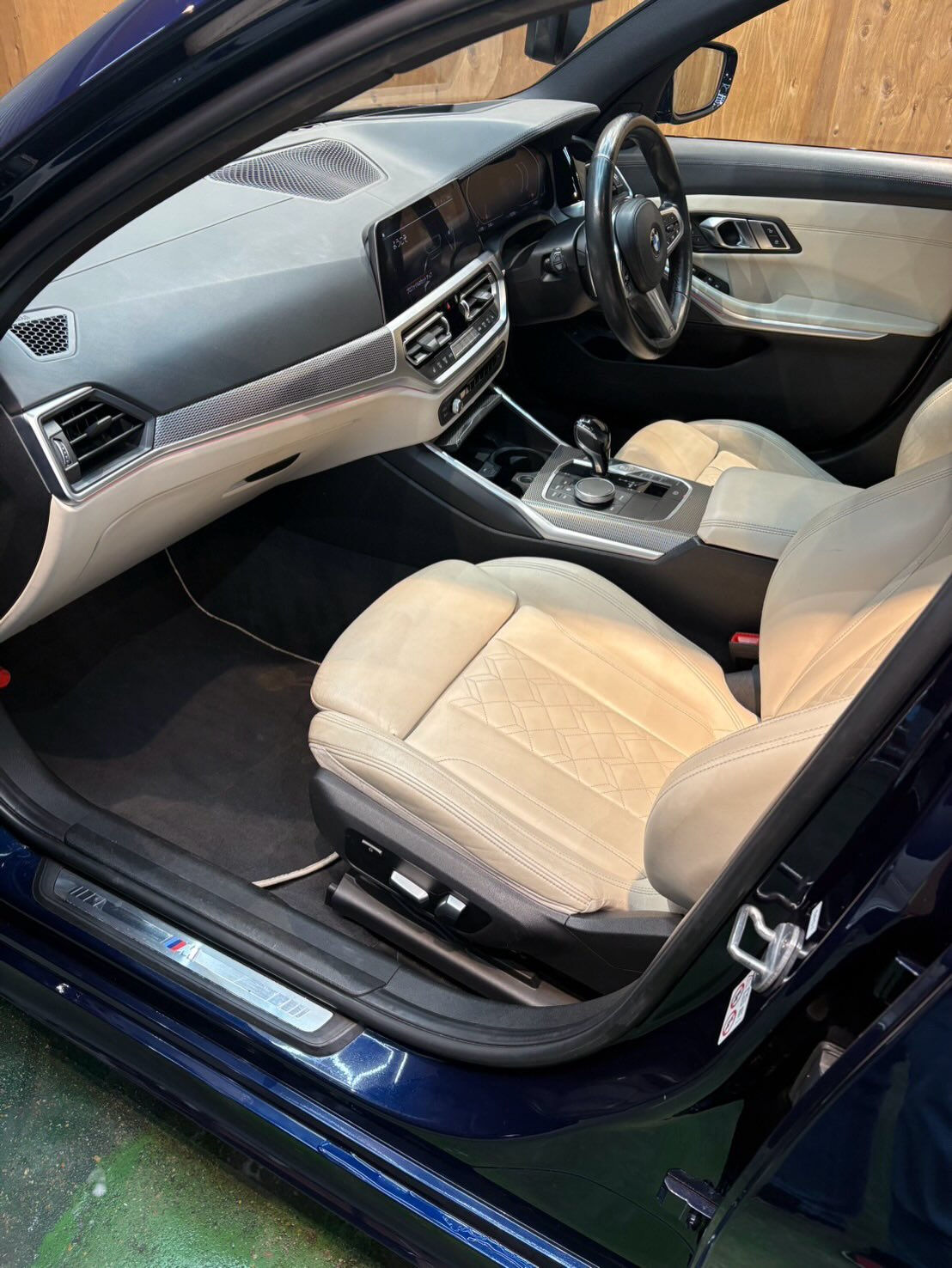 BMW 3シリーズ